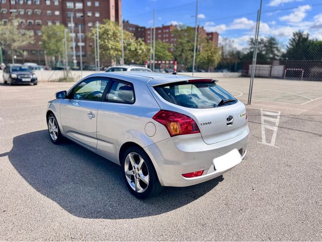 644114491 Kia Pro_cee’d 1.6 CRDI 130CV –140.000KM