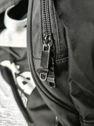 4 Mochilas deportivas Reebok, Geonaute y Kipsta.