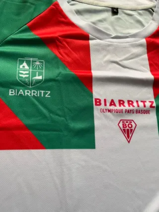 Camiseta Macron Biarritz Talla M