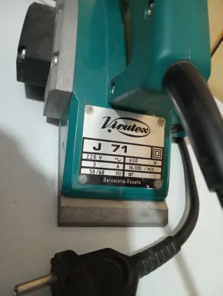 Cepillo eléctrico VIRUTEX