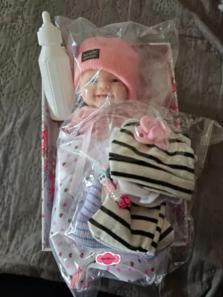 Muñeca bebé silicona