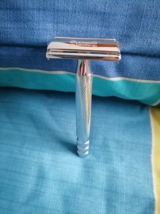 Maquinilla Wilkinson Sword Classic + 2 Cuchillas