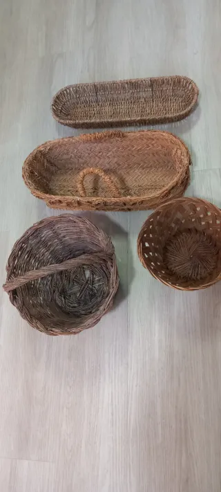Cestitas de mimbre y ratán