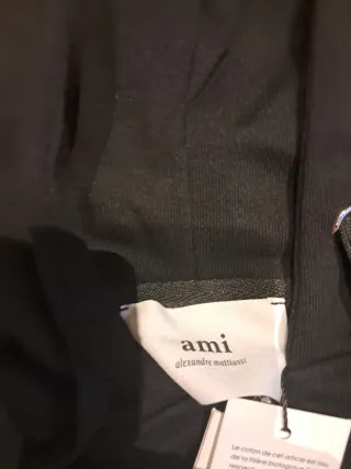 Sudadera AMI Paris Negra Cremallera