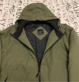 Parka verde hombre con capucha