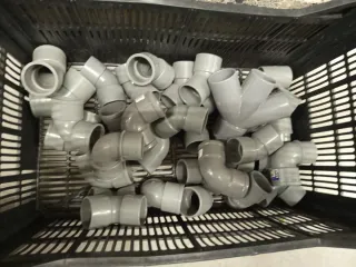 Codos Fontanería PVC Gris