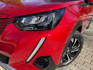 Peugeot e-2008 Eléctrico Allure Pack