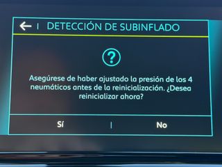 Peugeot e-2008 Eléctrico Allure Pack