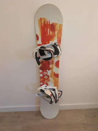 Tabla de Snow Burton + fijaciones + funda