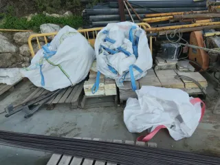 Sacos grandes para escombros o material