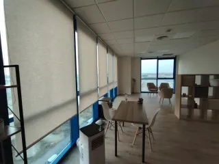 Alquiler oficina en Sevilla. Parque empresarial nu