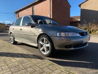 Opel Vectra  1999