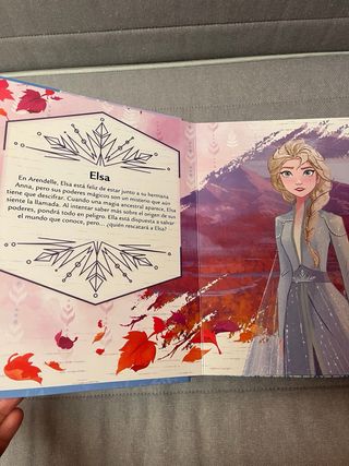Frozen 2. Libroaventuras: Incluye un cuento, fi...