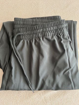 Pantalón de chándal Adidas negro sin estrenar