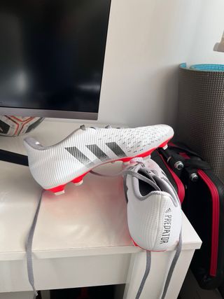 Zapatillas Adidas Fútbol Talla 40.5