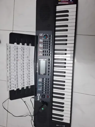 Teclado Electrónico Rock Jam