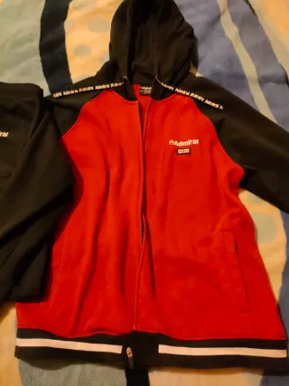 Tuta Admiral uomo rossa e nera