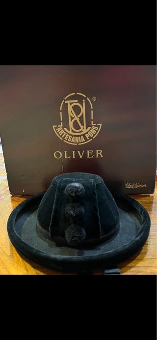 Gorro Fallero Niño Oliver T/52 Negro