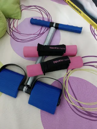 Lote rueda Abdominal y  mancuernas