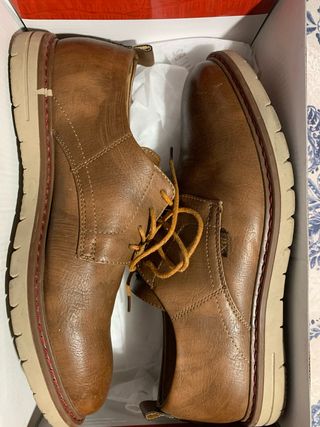 Zapatos de vestir marrones