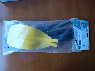 Barca hinchable Intex Explorer con remos