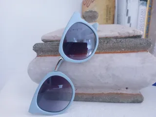 Gafas de sol mujer azules y moradas