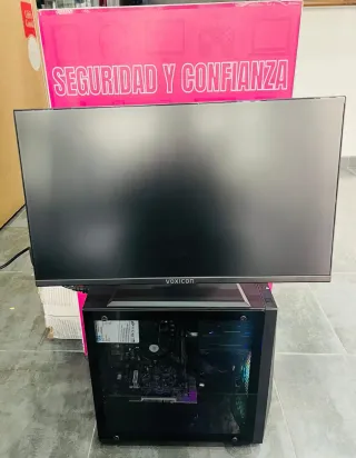 PC Gaming + Monitor Voxicon