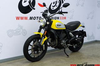 DUCATI SCRAMBLER ICON ¿A2?