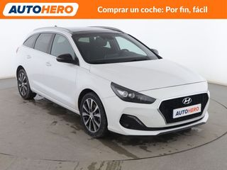 Hyundai i30 1.4 TGDI Tecno Sky