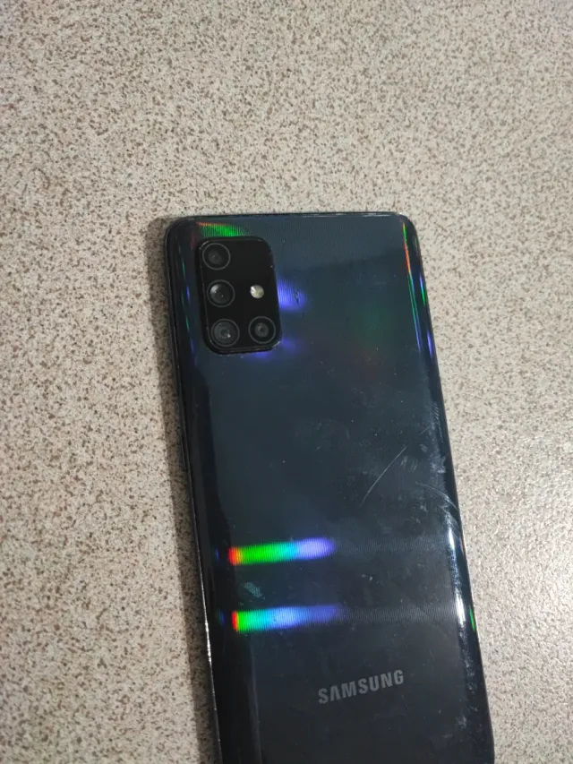 Samsung Galaxy A71