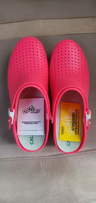 Calzuro Zuecos Classic S B481 Rosa