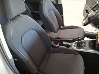 SEAT Arona 1.0TSI 110cv *Solo 44000 Kms*