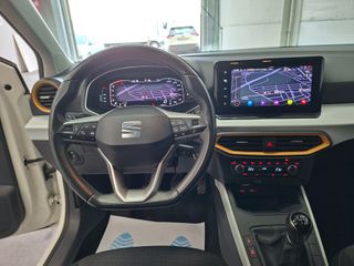 SEAT Arona 1.0TSI 110cv *Solo 44000 Kms*