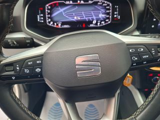 SEAT Arona 1.0TSI 110cv *Solo 44000 Kms*