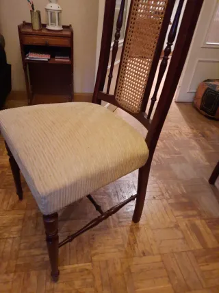 Mesa comedor y 6 sillas madera