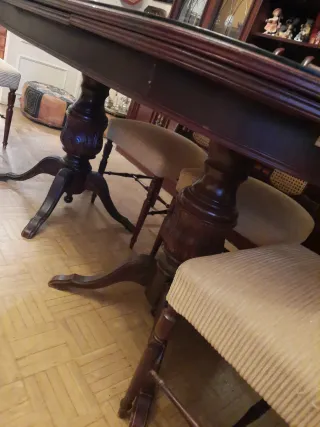 Mesa comedor y 6 sillas madera