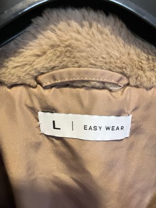 Abrigo acolchado marrón talla L
