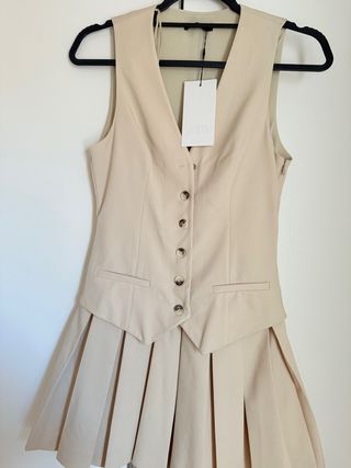 Vestido Zara Beige