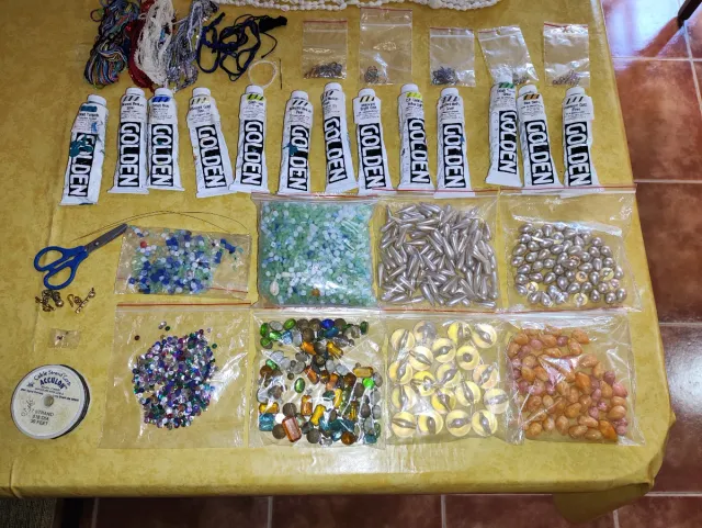 Lote Arte e Bijuterias Golden