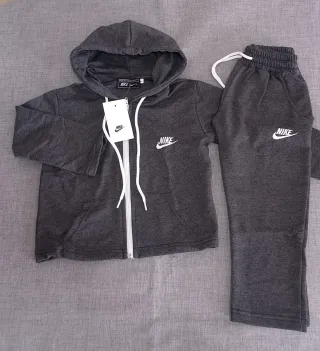 Conjunto deportivo  rosa