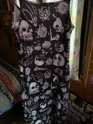 Vestido Shein Calaveras Talla M