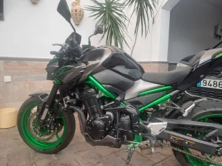 Moto Kawasaki z900