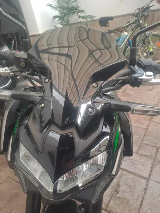 Moto Kawasaki z900