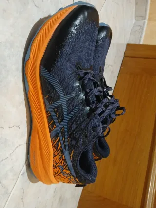 Zapatillas Asics Trail Running Naranja y Azul