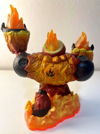 Juguete Hot Head un personaje de un juego