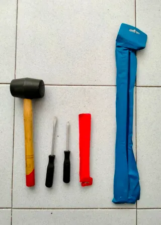 Herramientas: Mazo, Destornillador, Cincel, Brocas