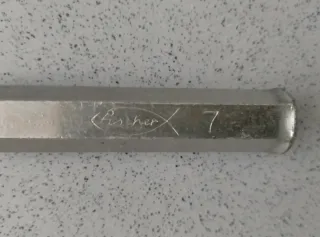 Herramientas: Mazo, Destornillador, Cincel, Brocas