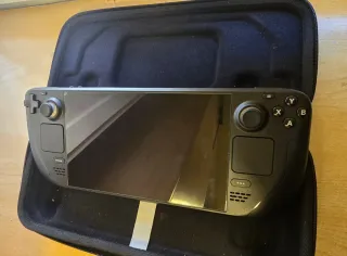 Steam Deck LCD 64GB + Tarjeta 256GB