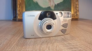 Camara Analogica compacta Canon Prima Zoom 85N