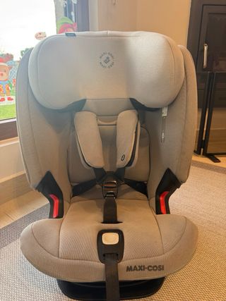 silla auto Maxi-Cosi Titan Pro reclinable isofix